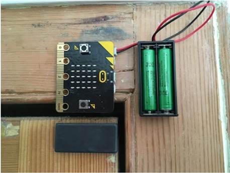 micro:bit – simple compass – circuits and code... A picture containing electronics, electronic engineering, cable ...